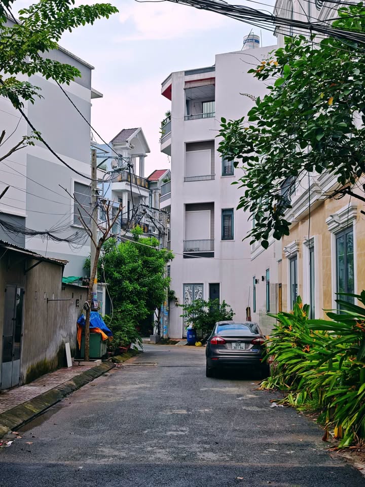 Đất nền 104m² hẻm xe hơi Lê Văn Chí, Thủ Đức - Sổ hồng riêng, xây dựng tự do!