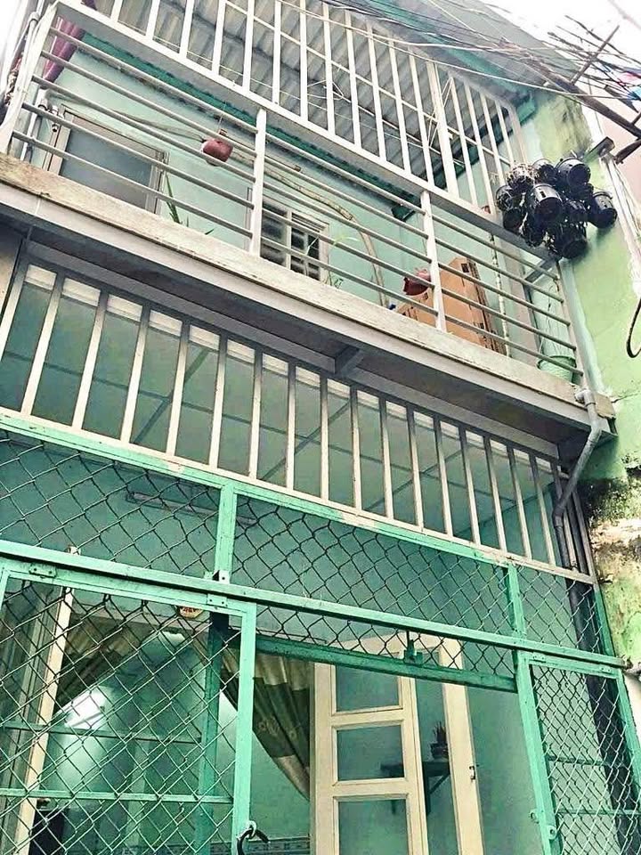 Nhà 2 tầng Tân Phú 25m² giá 2.78 tỷ - Vị trí trung tâm, tiện ích đầy đủ!