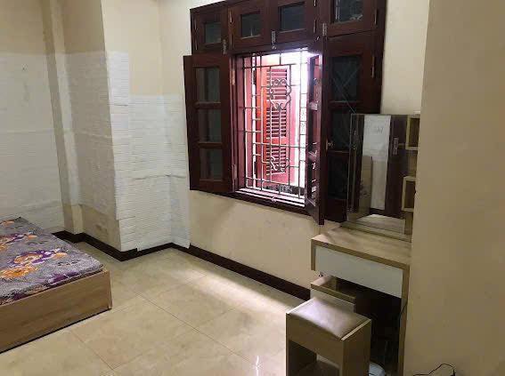 Nhà cho thuê 34 Hào Nam, Đống Đa - 1 Phòng ngủ giá 5.9 triệu, tiện nghi đầy đủ!