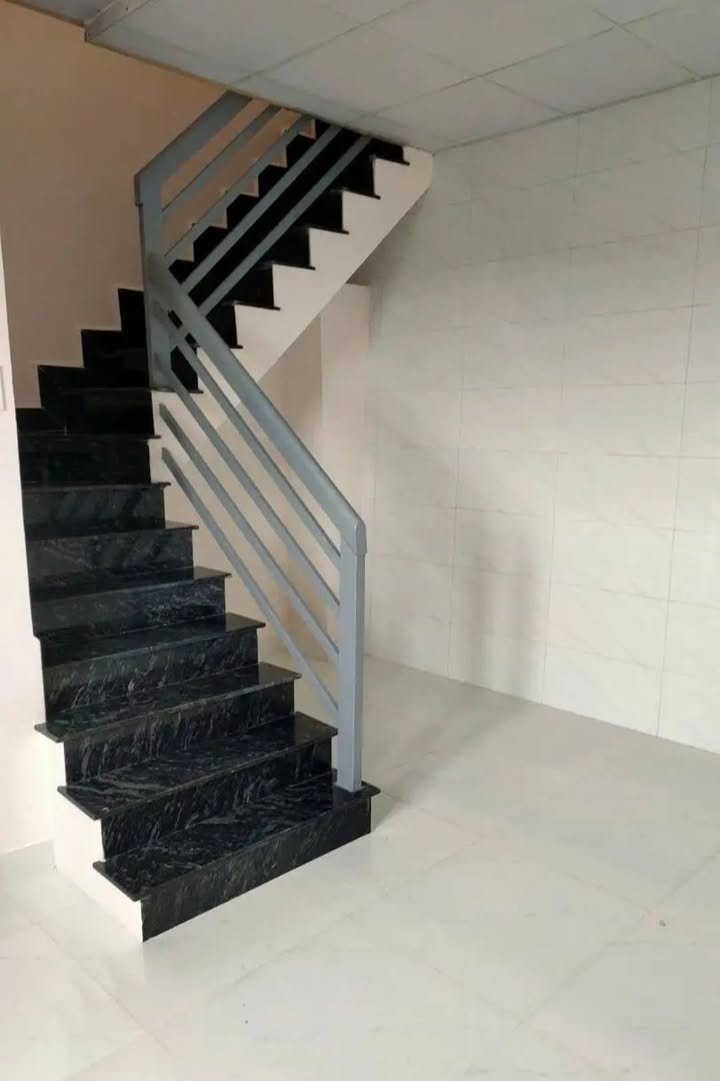 Nhà phố Lương Thế Vinh, Đà Lạt 55m² giá 1.5 tỷ - Dễ dàng di chuyển!