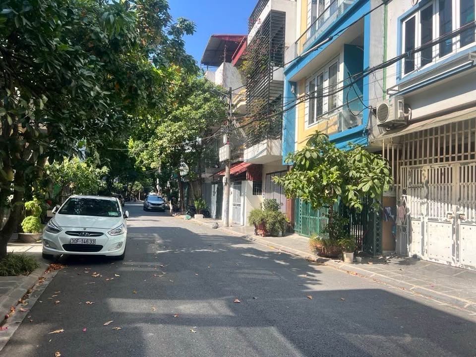 Đất phân lô Phúc Đồng Long Biên 76m² - Mặt tiền 7,6m, vị trí đắc địa!