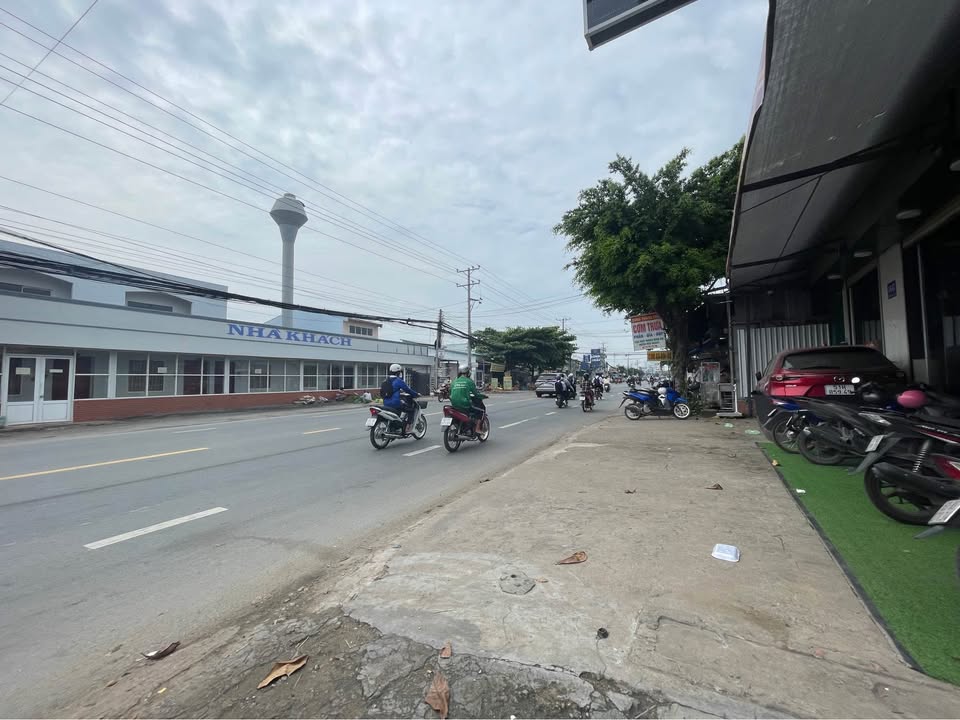 Đất mặt tiền Quốc lộ 50 Tân Mỹ Chánh 898m² giá 15 tỷ - Đầu tư sinh lời ngay!