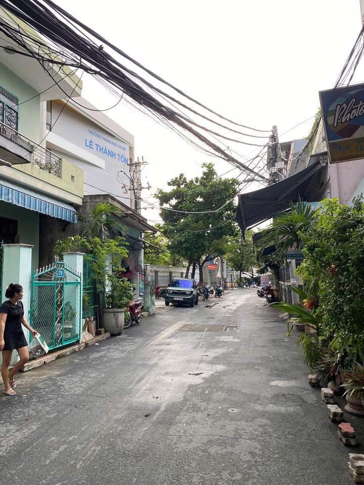 Bán gấp FrontHouse đường Hàn Mặc Tử, Đà Nẵng 40m² - Tiềm năng kinh doanh tuyệt vời!