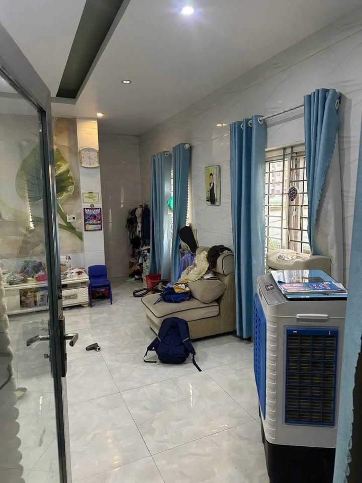 Nhà 3 tầng Đinh Nhật Thận Sơn Trà 150,5m² giá 11 tỷ - Tiện ích đầy đủ gần chợ