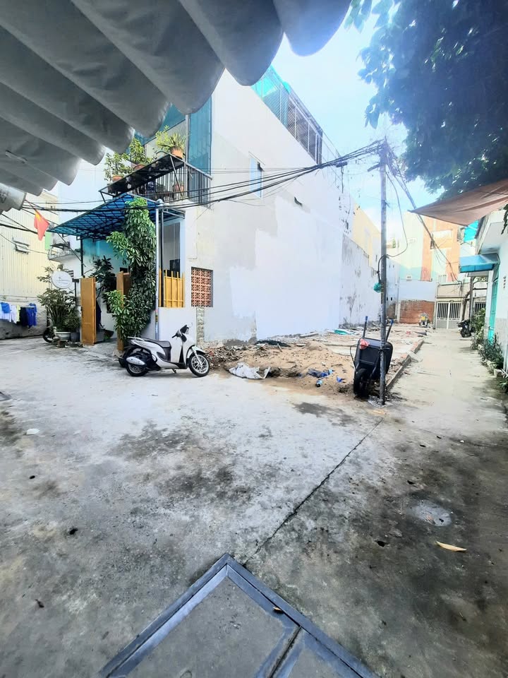 Đất nền Vương Thừa Vũ Đà Nẵng 62m² giá 3.75 tỷ - Vị trí tiềm năng đầu tư!