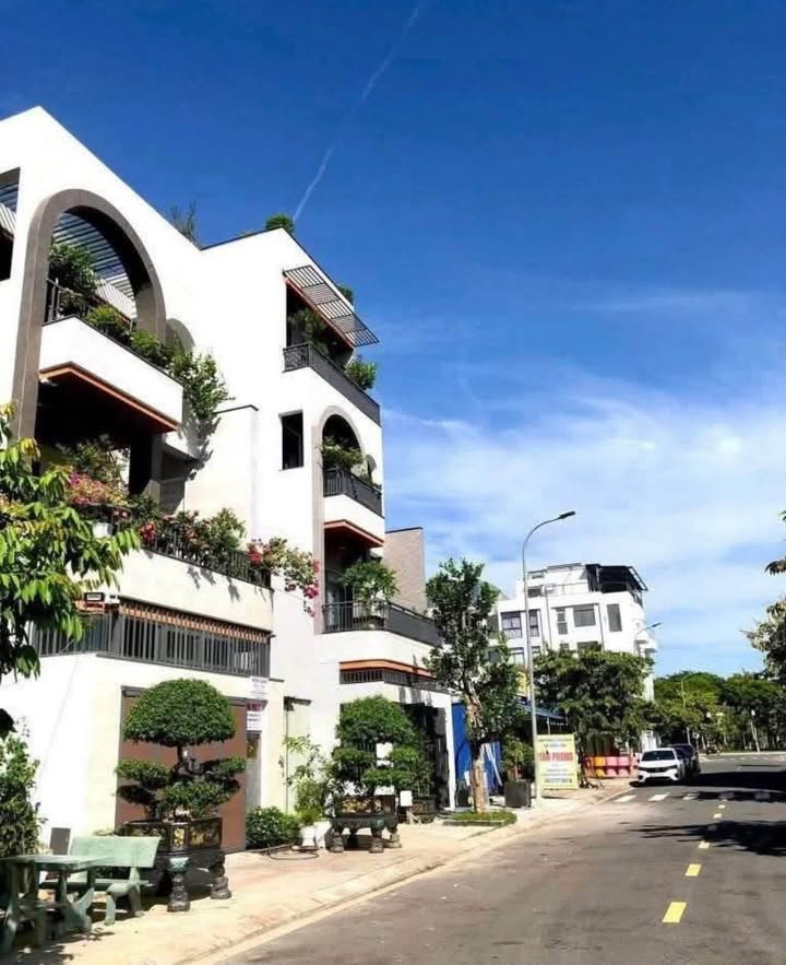 Bán cặp đất đẹp 200m² đường Hòa Phú 26, Quận Liên Chiểu - Vị trí đắc địa gần biển!