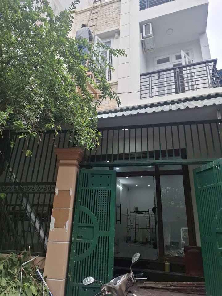 Nhà nguyên căn cho thuê đường 38, Hiệp Bình Chánh, Thủ Đức 50m² - Giá chỉ 10 triệu/tháng!