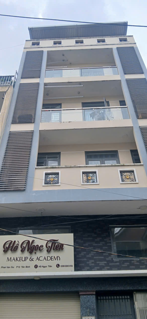 Nhà phố Đường Phan Văn Sửu, Tân Bình 49m² giá 11 tỷ - Ô tô vào tận nhà