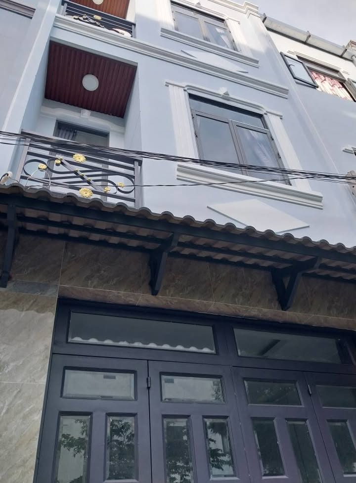 Nhà đẹp 3 tầng Phú Xuân, Nhà Bè 40m² giá 2.55 tỷ - Sổ hồng chính chủ!