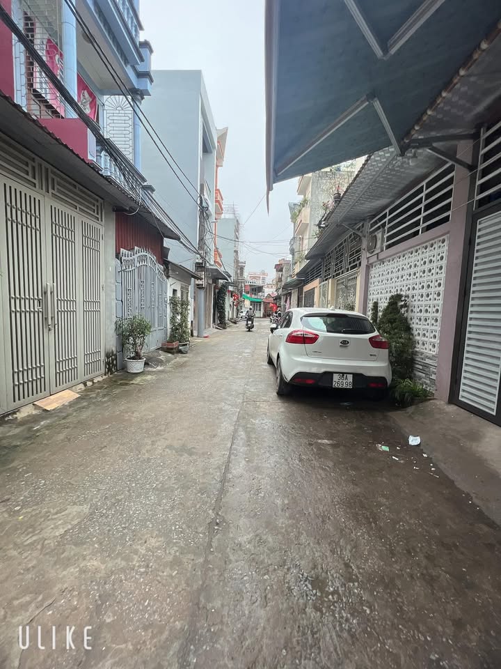 Nhà đẹp 2,5 tầng tại Phú Sơn 80m² giá 3 tỷ - Thiết kế hiện đại, tiện ích đầy đủ!