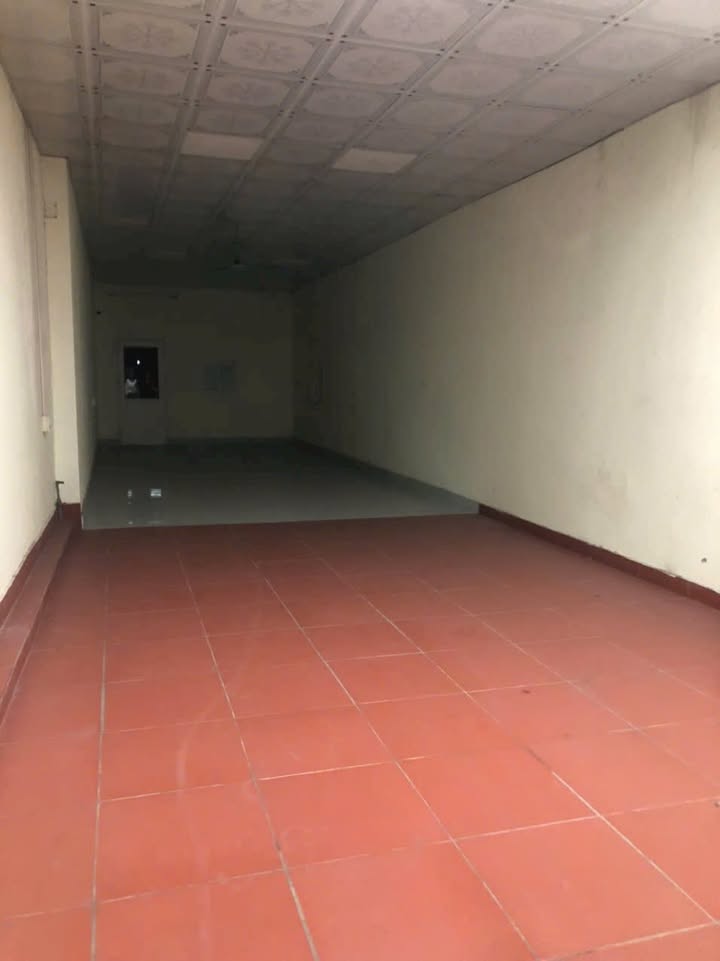 Nhà mặt đường 18A Cẩm Phả cho thuê 130m² giá chỉ 5 triệu/tháng - Phù hợp kinh doanh đa dạng!