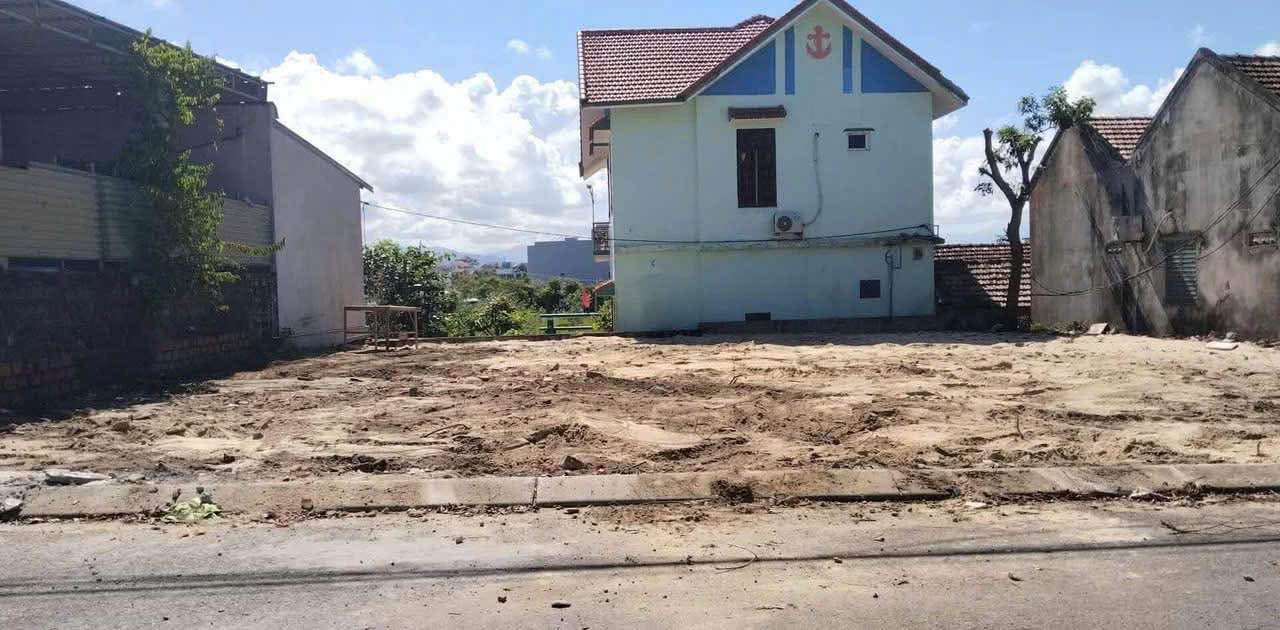 Đất nền mặt tiền đường Phan Huy Chú, Hải Thành, 70m² giá 2 tỷ - Sẵn sàng đầu tư!