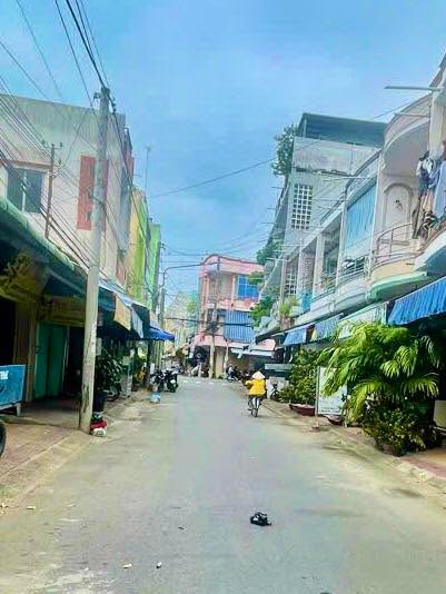 Nhà 1 trệt 2 lầu đường Ngô Thời Nhiệm, Sa Đéc 24m² - Giá tốt cho nhà đầu tư!