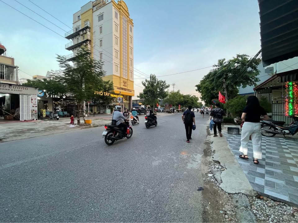 Đất nền đường Trung Lực 81m² giá 9.8 tỷ - Vị trí đắc địa, vỉa hè rộng 15m!