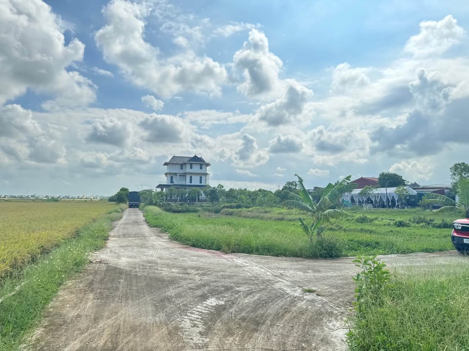 Đất nền lô góc Tây Sơn Trần Lãm 99m² giá chỉ 700 triệu - Đầu tư sinh lời ngay!