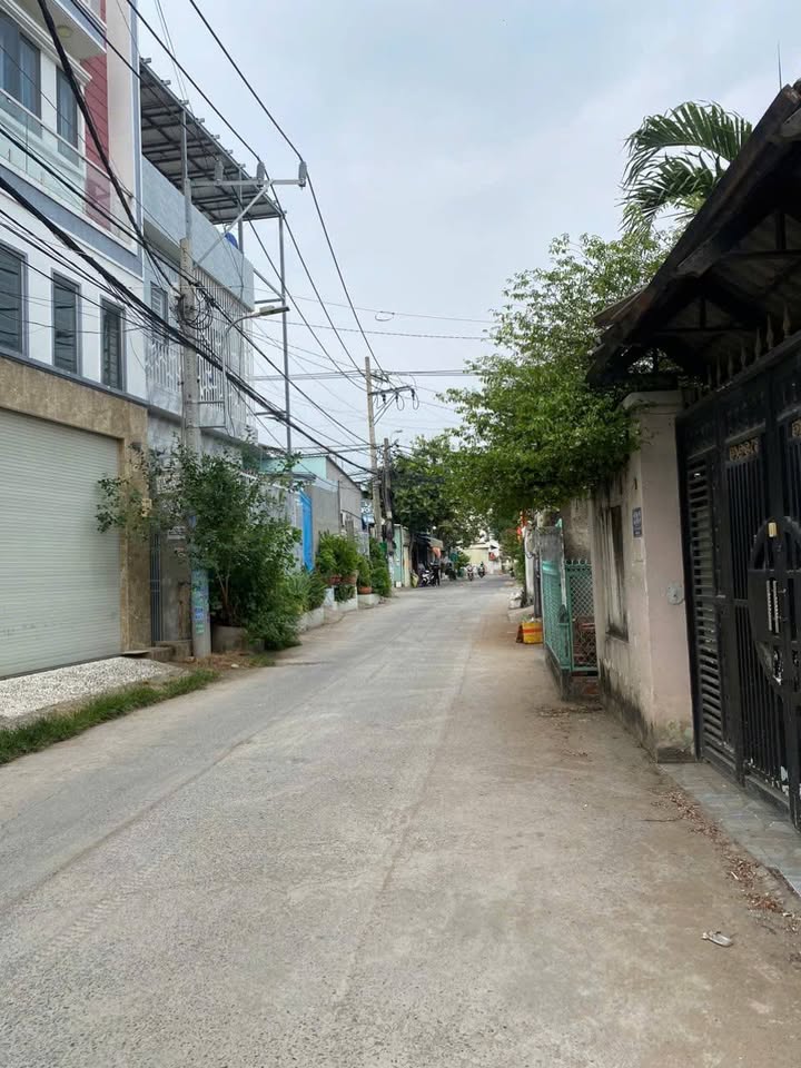 Lô đất hẻm xe hơi Long Trường Quận 9 68m² giá 3.6 tỷ - Sổ hồng riêng