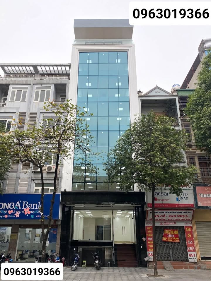 Cho thuê văn phòng Ngụy Như Kon Tum - Thanh Xuân 75m² giá 100 triệu - Thang máy tiện nghi!