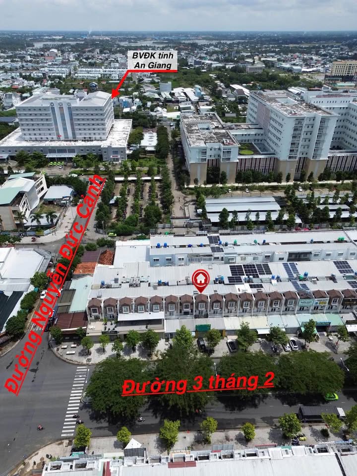 Nhà mặt tiền đường 3/2, Rạch Giá, 150m² giá 8 tỷ - Vị trí đắc địa, kinh doanh thuận lợi!