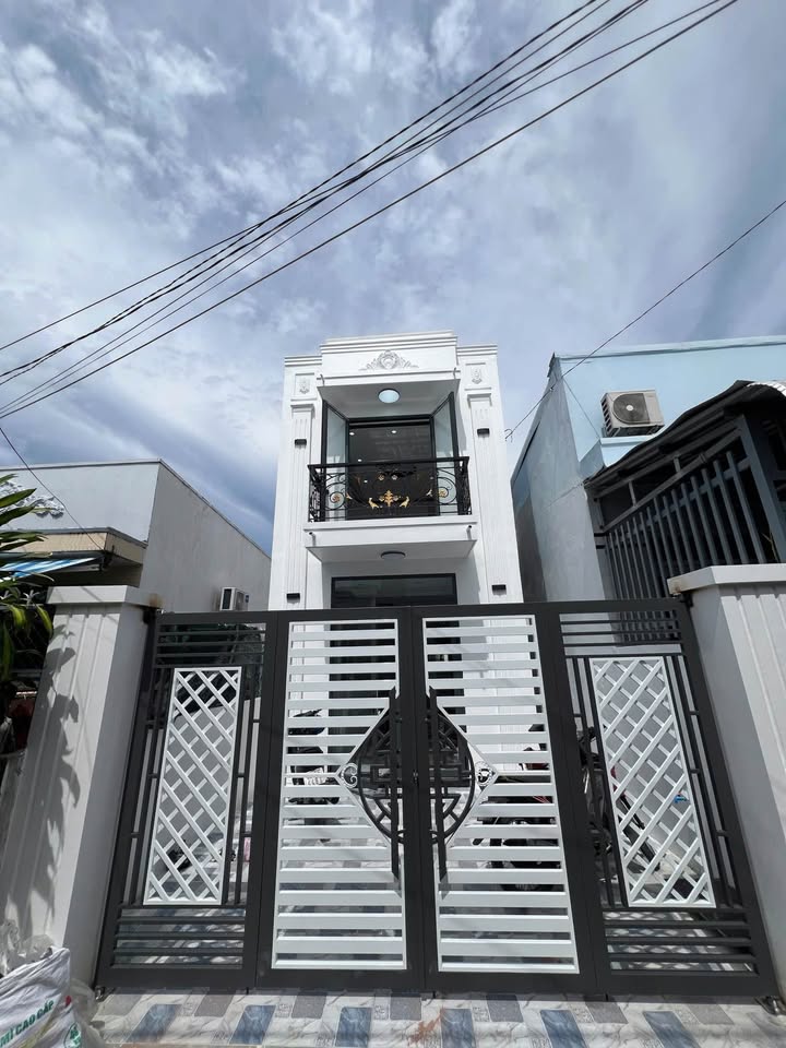 Bán nhà mới 84m² hẻm ô tô đường Hai Bà Trưng - 2.32 tỷ, chính chủ!