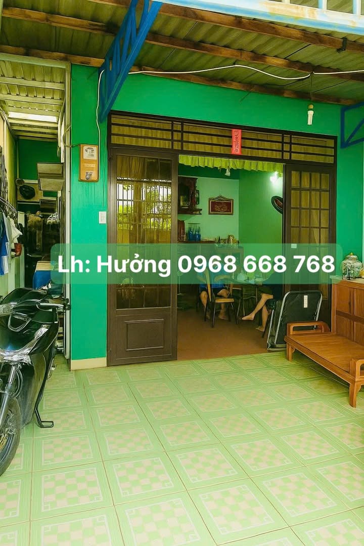 Nhà riêng Tân Xuân Hóc Môn 65m² giá 3.1 tỷ - Hẻm xe hơi thông thoáng!