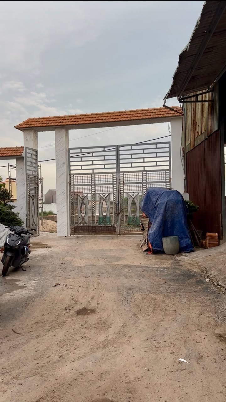 Cho thuê kho xưởng Vĩnh Lộc B 340m² giá 18 triệu - Vị trí đắc địa, xe container ra vào thoải mái!