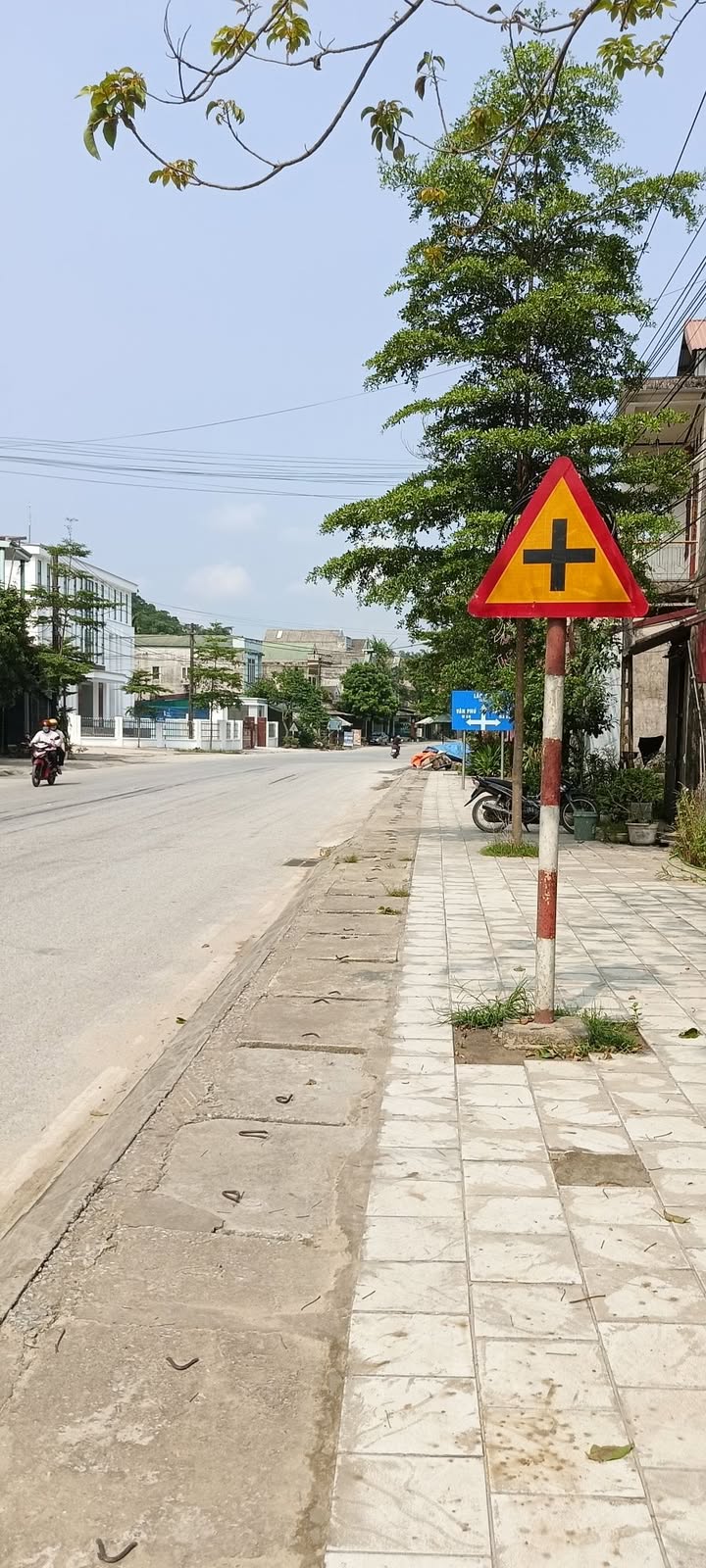 Đất mặt đường Quốc lộ 70, Yên Bình 75m² giá 700 triệu - Cơ hội đầu tư tốt!