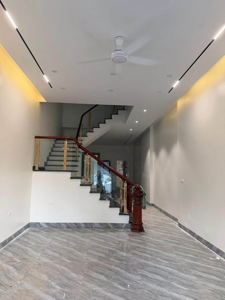 Nhà cho thuê 4 tầng tại khu dân cư số 2 - Bắc Giang giá 15 triệu/tháng - Phù hợp làm văn phòng, spa