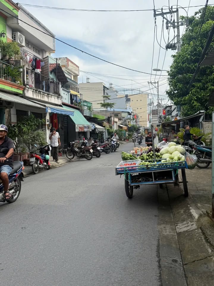 Bán nhà mặt tiền Trung Mỹ Tây 3, quận 12, 125m² - Tiềm năng đầu tư lớn!