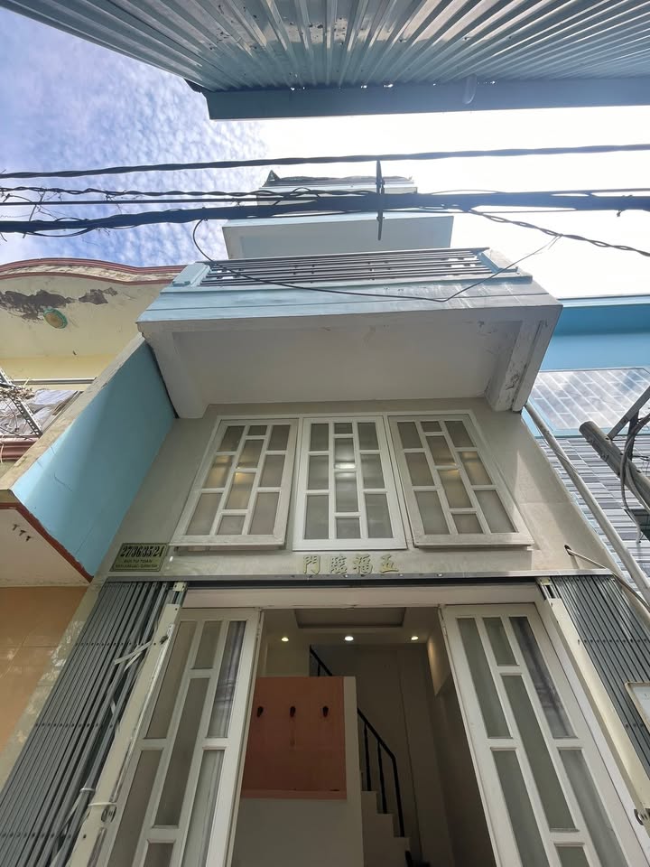 Nhà 4 Tầng Chính Chủ Bán Gấp tại Bùi Tư Toàn, Bình Tân - Chỉ 2.95 Tỷ