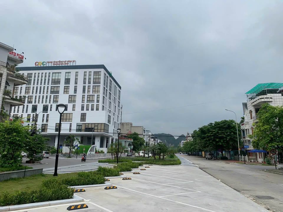 Nhà 5 tầng mặt đường Hải Phúc, Hạ Long 58m² giá chỉ từ 1x tỷ - Cơ hội đầu tư tuyệt vời!