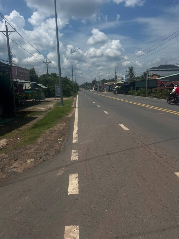 Bán đất 570m² tại Ấp Thạnh Phú, Tân Biên, 1.1 tỷ - Đầu tư sinh lời ngay!