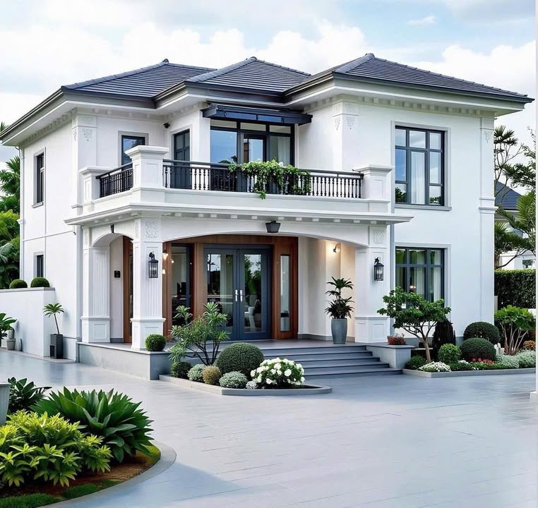 Nhà 5 tầng mặt tiền Phan Thanh, Hải Châu, Đà Nẵng - Vị trí kinh doanh đắc địa!