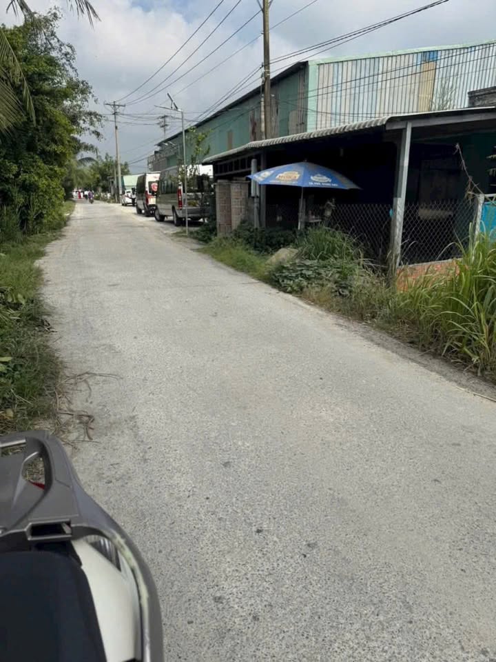 Đất vườn Thạnh Lợi, Bến Lức 670m² chỉ 2.6 tỷ - Đầu tư sinh lời ngay!