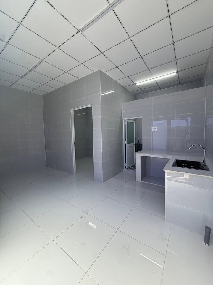 Phòng trọ cho thuê tại 100 Lê Văn Tao, Tân An - Diện tích 30m², sạch sẽ, yên tĩnh!