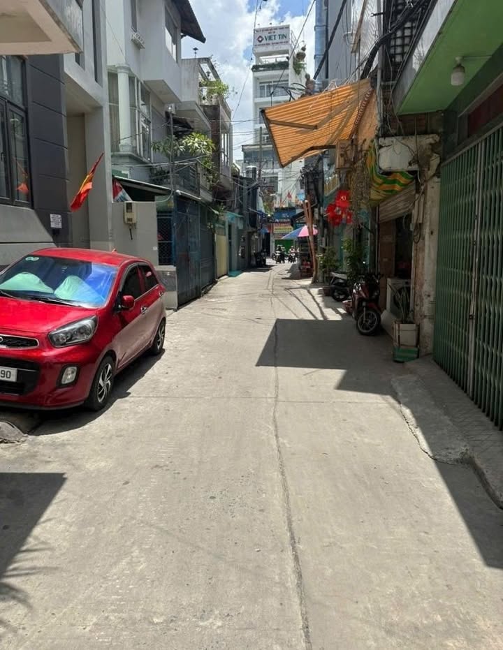 Nhà 2 mặt thoáng Cách Mạng Tháng 8 69m² giá 9 tỷ - Cơ hội hiếm có tại Quận 10!