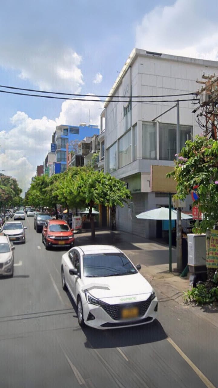 Nhà phố Nguyễn Đình Chiểu Q3 45m² giá 6 tỷ - Vị trí trung tâm thuận tiện!