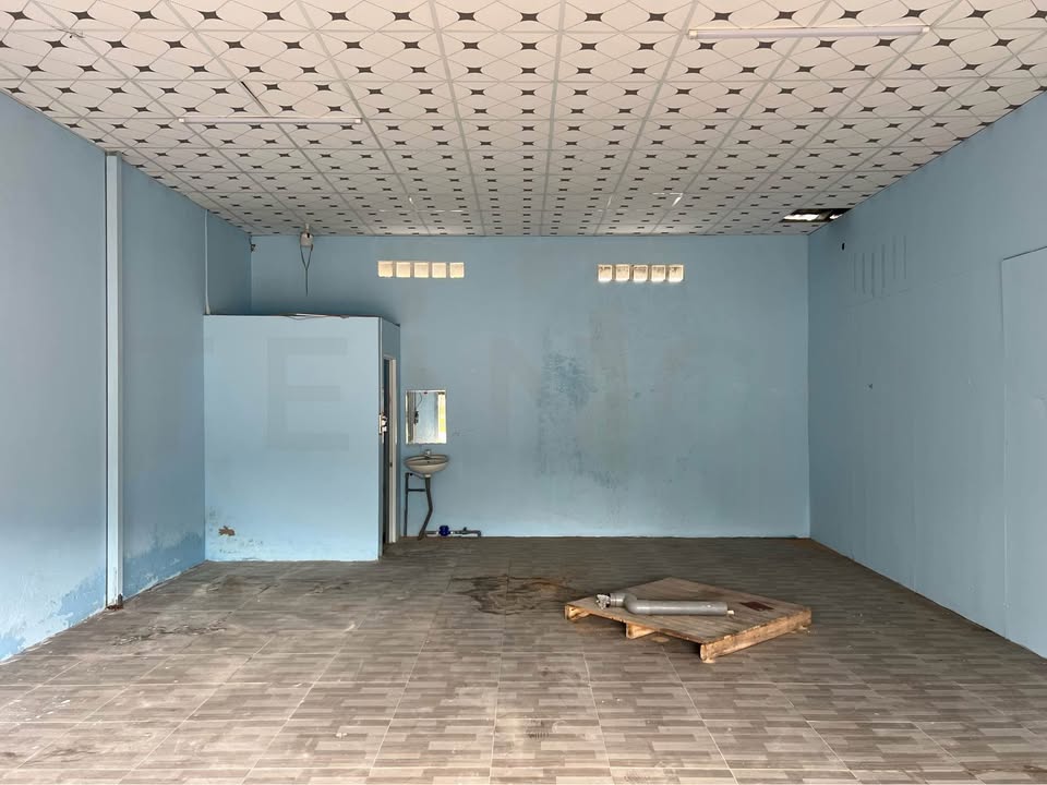 Cho thuê kho xưởng 120m² mặt tiền đường Huỳnh Thị Nở - Giá chỉ 6 triệu/tháng!