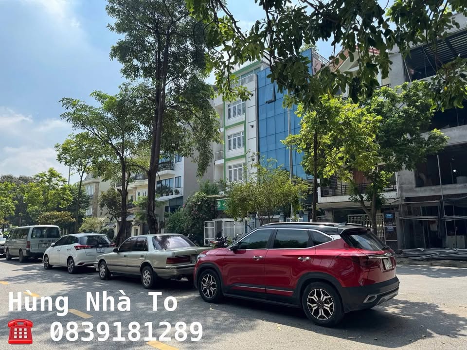 Văn phòng mặt phố Vũ Đức Thận 100m² giá 20 tỷ - Đặc địa, ô tô tránh nhau!