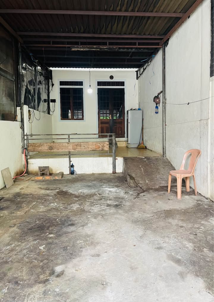 Nhà nguyên căn cho thuê tại Phùng Lưu, 80m² - Giá thỏa thuận, tiện nghi đầy đủ!