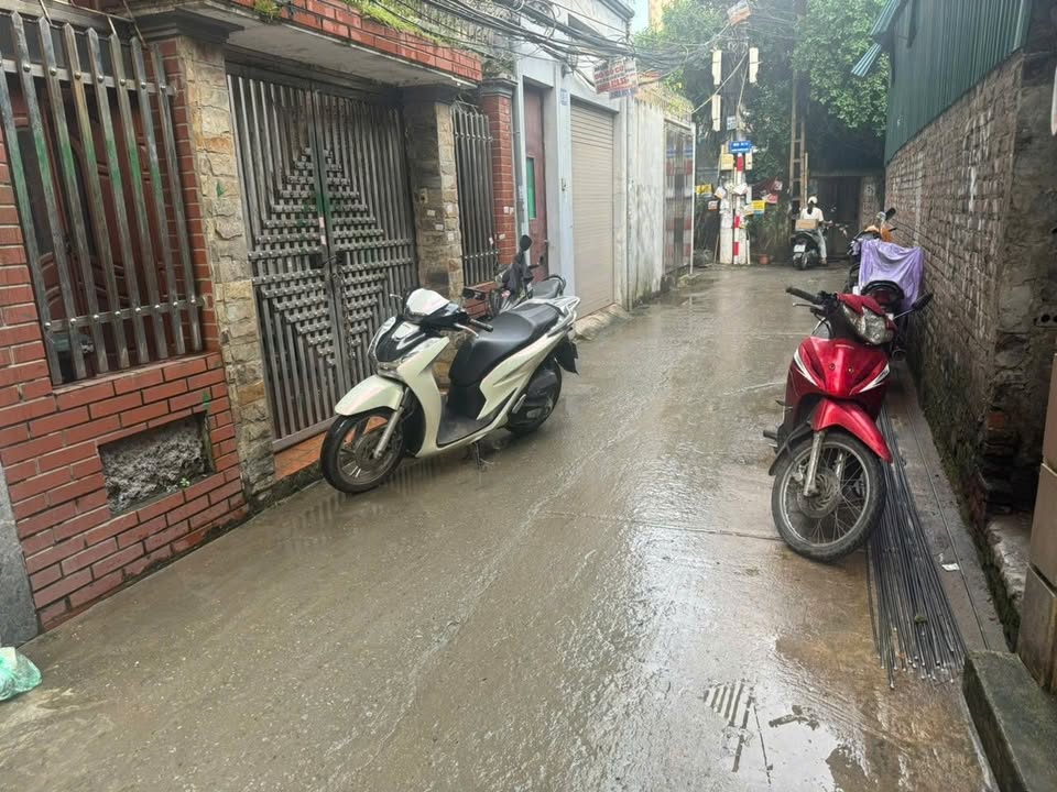 Nhà mặt ngõ thông Nguyễn Đức Cảnh, Hoàng Mai 57m² giá 12 tỷ - Đầu tư sinh lời cao!