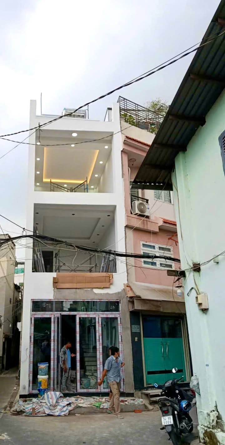 Nhà nguyên căn cho thuê mặt tiền Nguyễn Kiệm, Phú Nhuận 46m² - Giá chỉ 25 triệu/tháng!