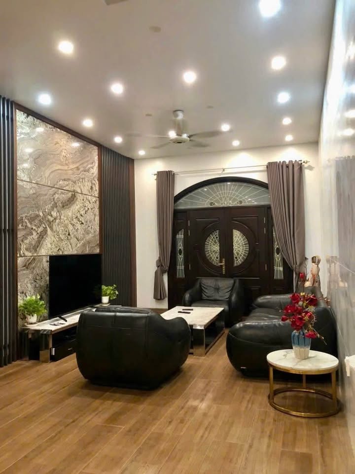 Cho thuê townhouse khu Paris - Vinhomes Imperia 112m² giá 25 triệu - Không gian sống đẳng cấp