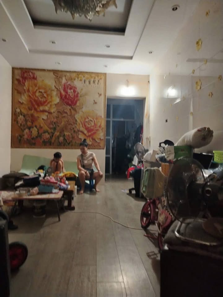 Nhà 4 tầng Tôn Đức Thắng 61m² giá 12 tỷ - Sổ đỏ chính chủ, nở hậu