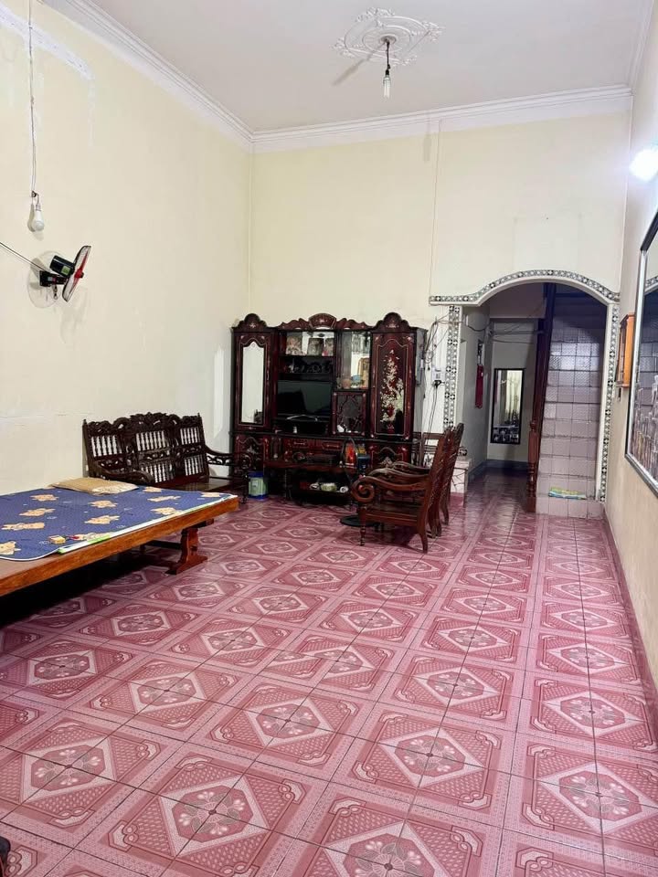 Nhà cấp 4 120m² đường Ngô Quyền, Lào Cai chỉ 3.3 tỷ - Kinh doanh ngay!