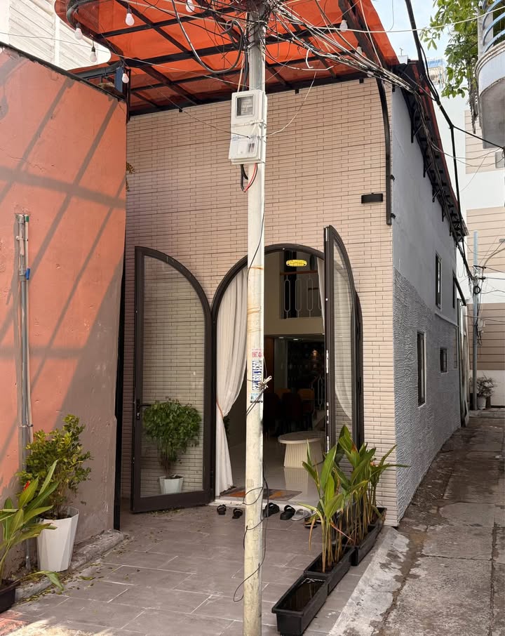 Nhà đẹp 2 tầng tại trung tâm Đà Nẵng 48,1m² giá 4,75 tỷ - Đầu tư sinh lời ngay!