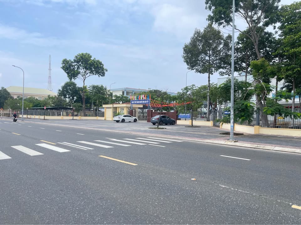 Đất mặt tiền Phạm Hùng, Bà Rịa 200m² giá 14 tỷ - Kinh doanh sầm uất