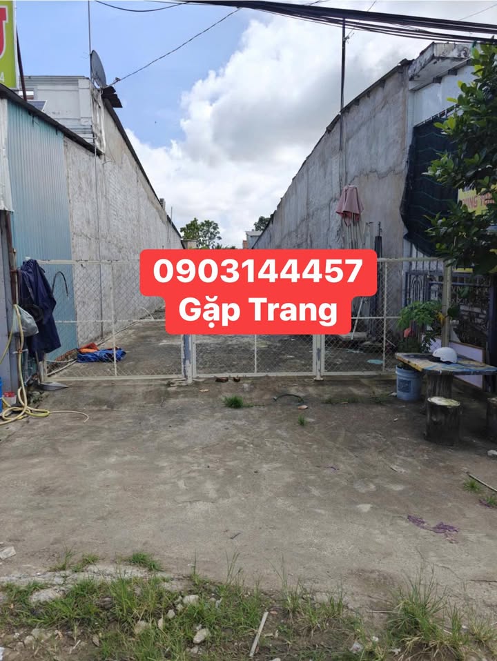 Đất nền mặt tiền đường Thoại Ngọc Hầu 100m² giá 1.8 tỷ - Cần bán gấp!