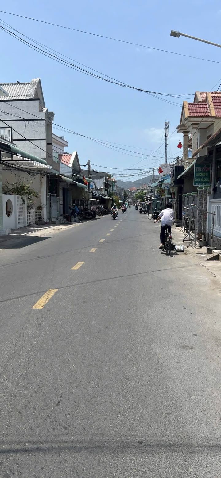 Nhà mặt tiền nhựa Phước Hải 41m² giá 3 tỷ - Cơ hội vàng không thể bỏ lỡ!