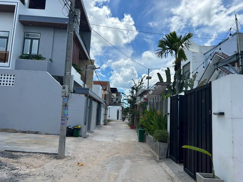 Đất nền Ga Lê Duẫn Phan Thiết 113m² giá 1.4 tỷ - Cơ hội đầu tư tốt!