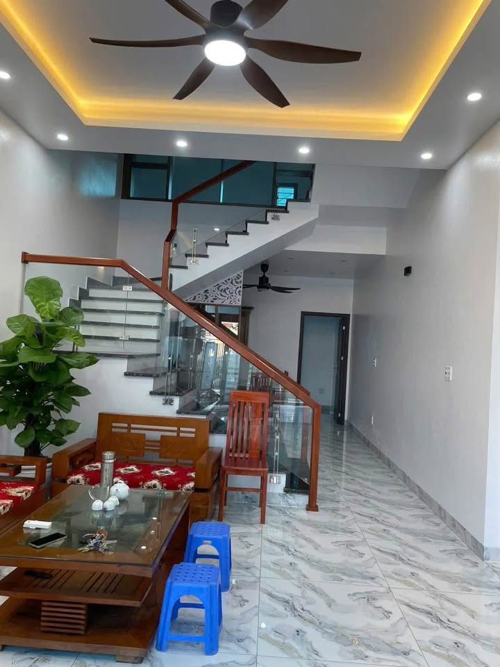 Nhà 3 tầng chính chủ tại Hải Tân, Hải Dương 80m² giá 4.1 tỷ - Sẵn sàng vào ở!